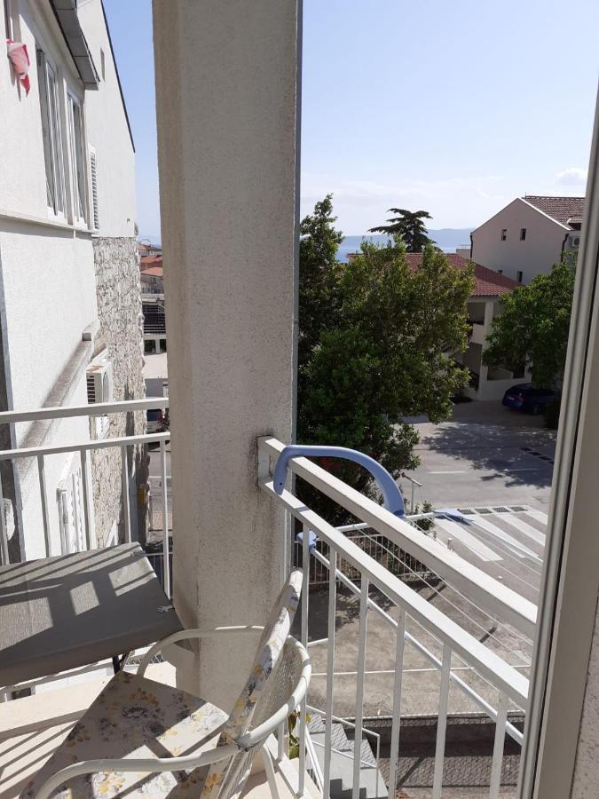 Apartments Vinea Baska Voda Bagian luar foto
